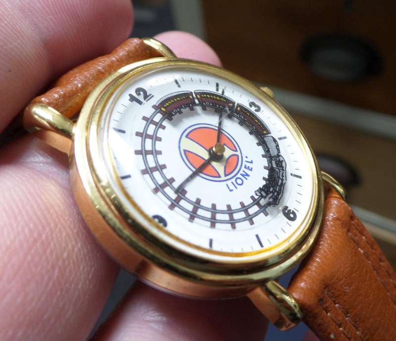 *R1 Auction* Lionel Collectible Train Watch
