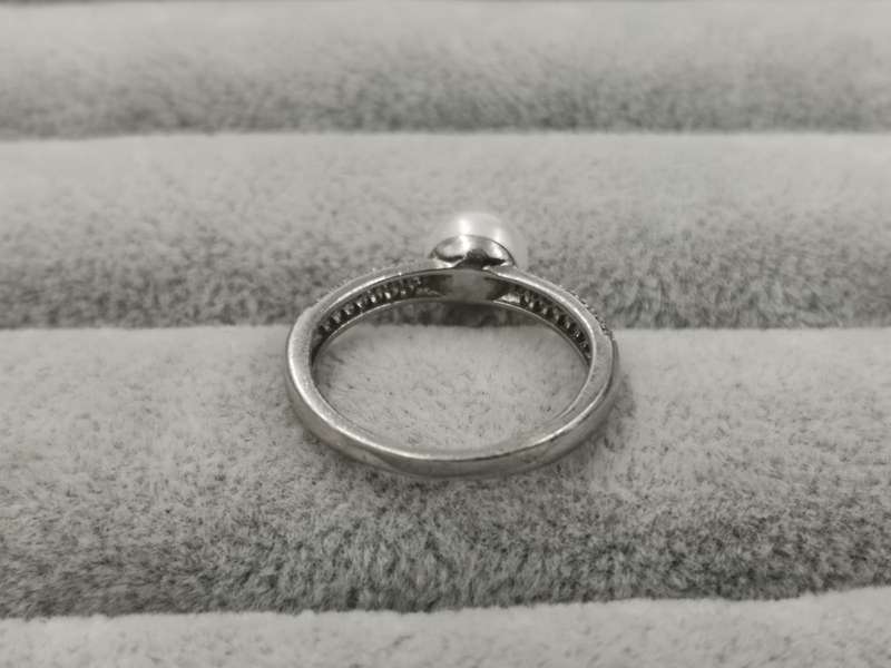 925Silver: Pearl Ring - Multiple CZ - Size N