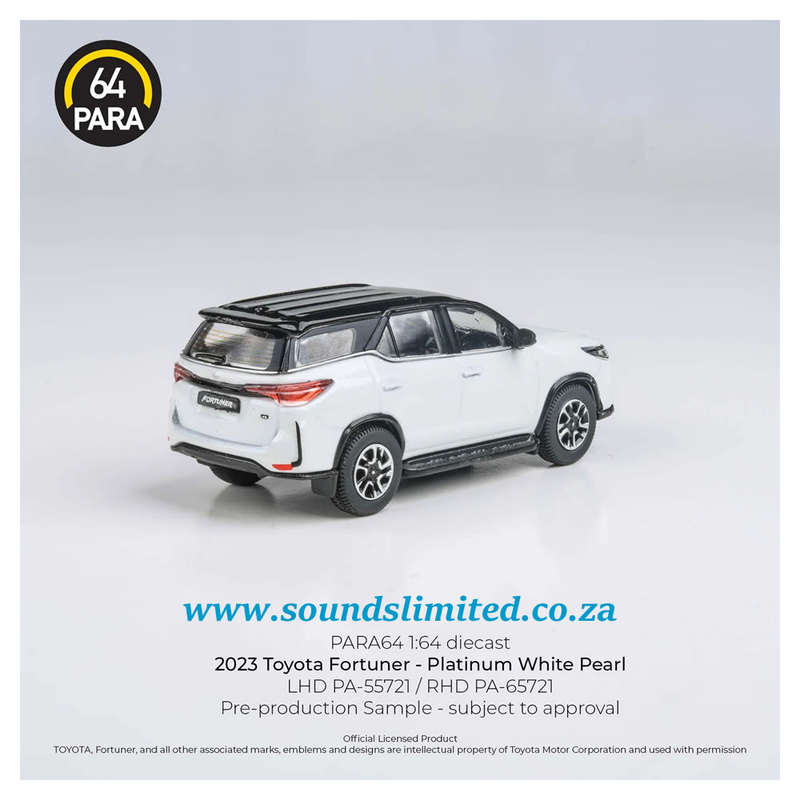Para64 - Toyota Fortuner (white) 1/64 scale
