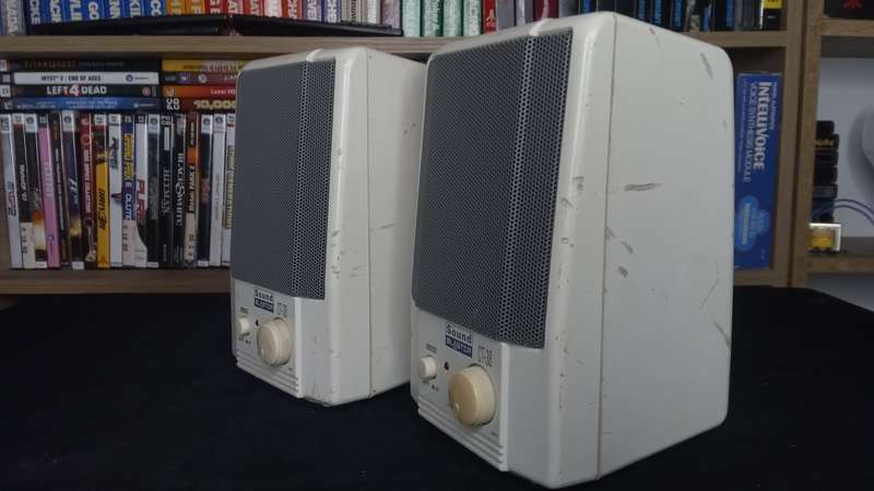 Sound Blaster CT-38 Speakers