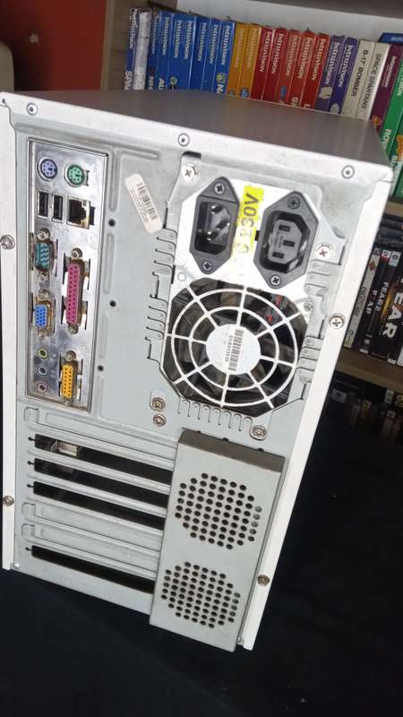 Pentium III 800MHz Computer