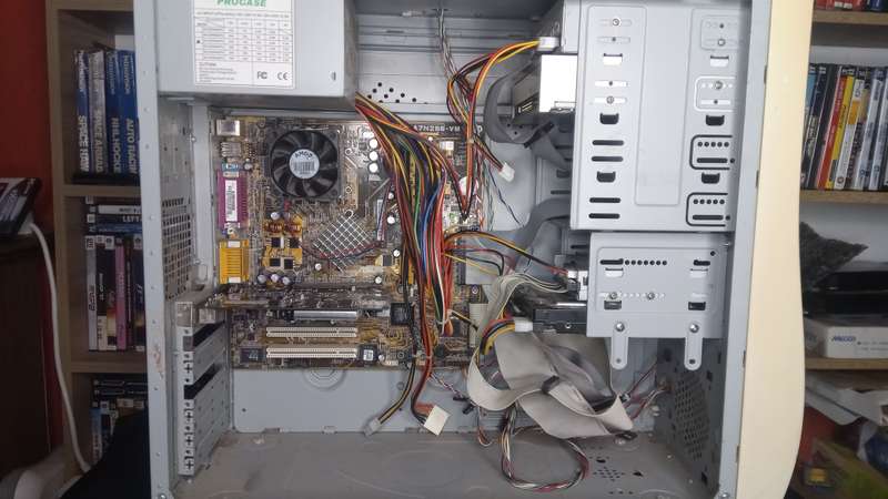 AMD Athlon XP 2200+ computer