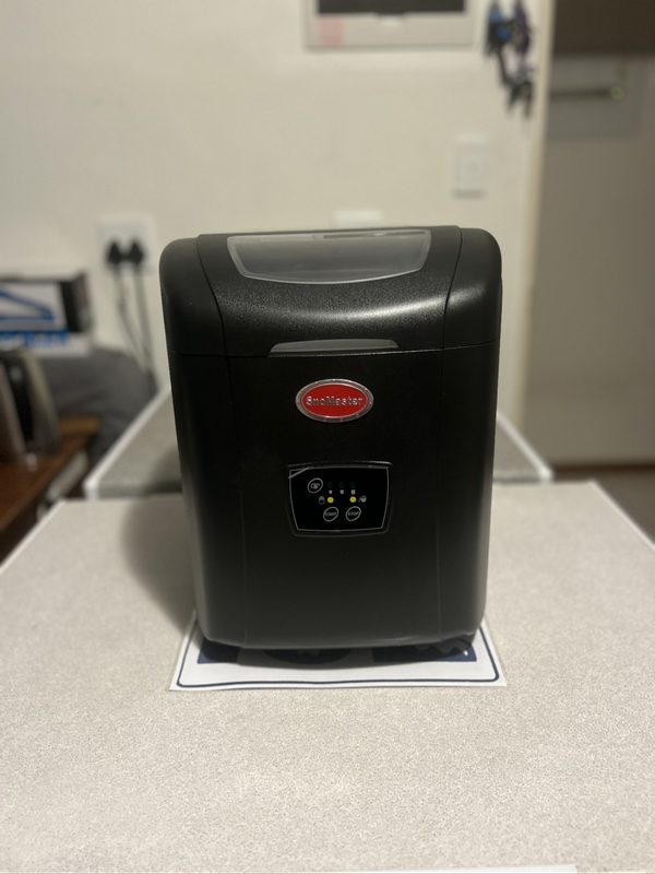 Snomaster ZB-14 12kg Ice Maker - Black