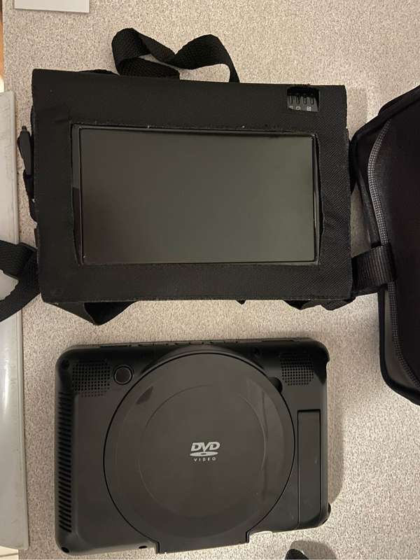 Screen and DVD player