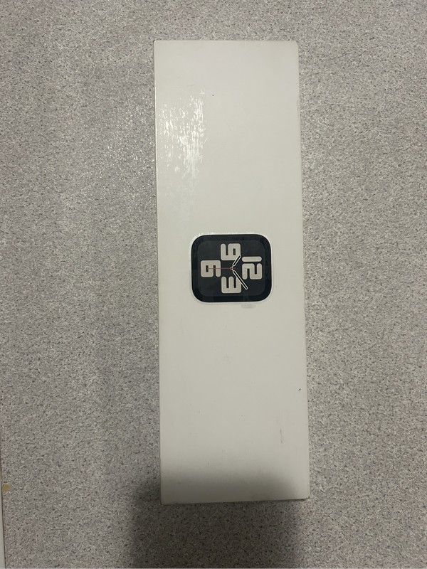 Apple Watch SE 40mm aluminium star light cover