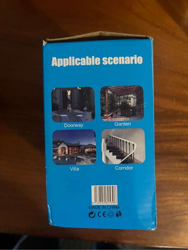 Solar wall lamp