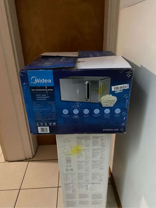 MIDEA 30L DIGITAL MICROWAVE EM30 SILVER