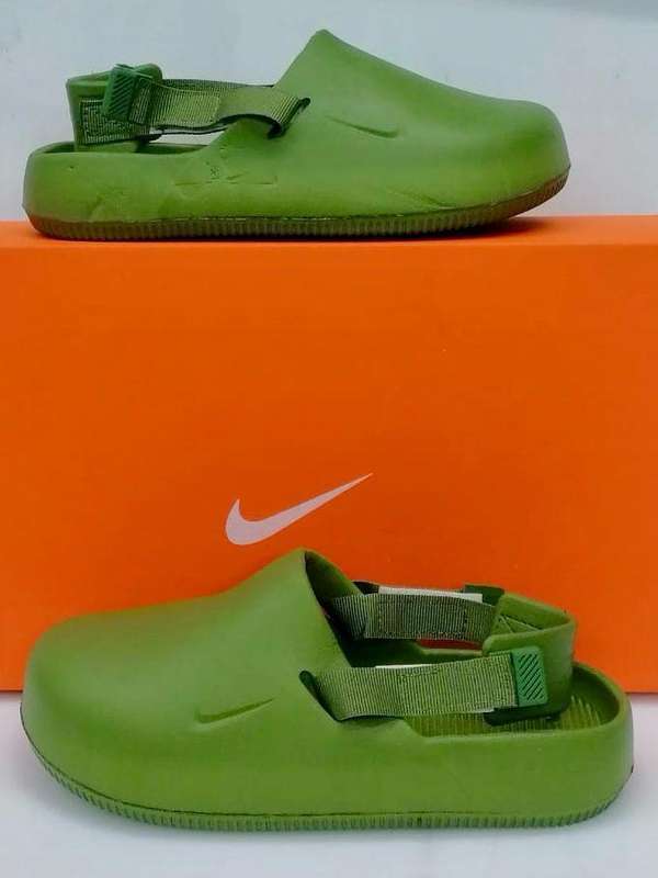 Men Nike clocks all colors available