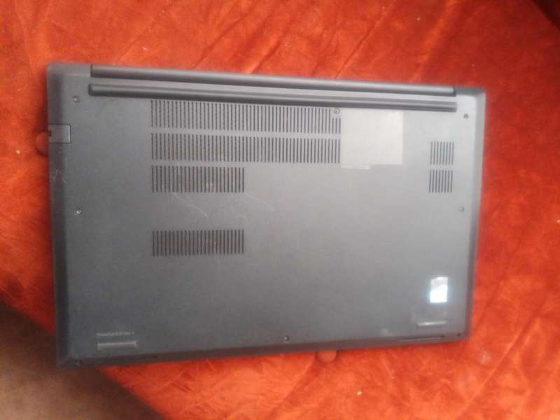 Lenovo Thinkpad E15 Gen 4 12th Gen i5-1235U 8GB read dis (DEAD MOTHERBOARD)