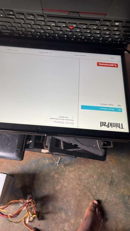 Lenovo Thinkpad E15 Gen 4 12th Gen i5-1235U 8GB read dis (DEAD MOTHERBOARD)