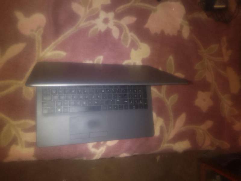 HP 255 g7 Laptop AMD RYZEN 3 3200U@2.6ghz 16GB+4GB DDR4 256GB+1tb hdd