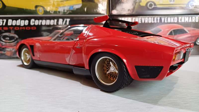 Lamborghini Miura SVR