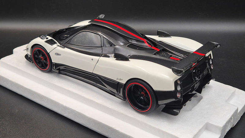 Pagani Zonda Cinque Coupe - 2009 - Bianco Benny- By Almost Real