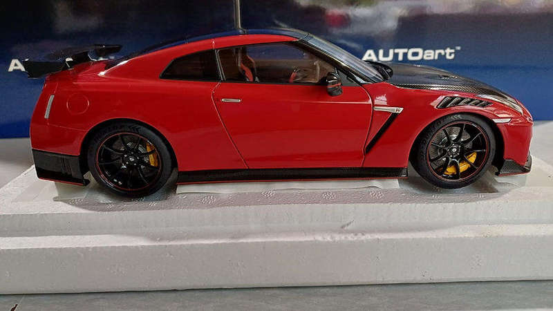 NISSAN GT-R (R35) NISMO 2022 SPECIAL EDITION (VIBRANT RED)