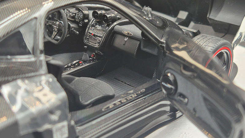 Pagani Zonda Cinque Coupe - 2009 - Bianco Benny- By Almost Real