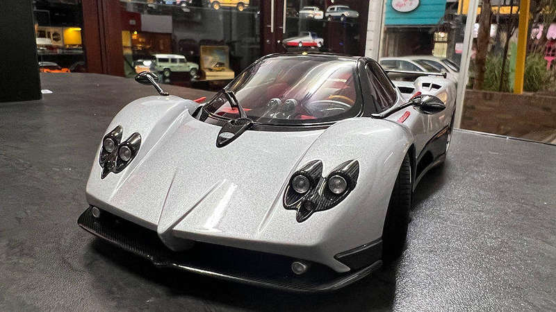 Pagani Zonda F - 2005 - Grigio Mercurio Street Version by Almost Real