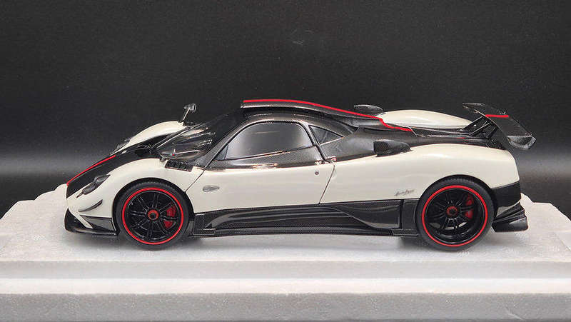 Pagani Zonda Cinque Coupe - 2009 - Bianco Benny- By Almost Real