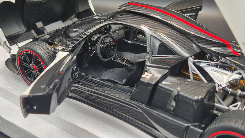 Pagani Zonda Cinque Coupe - 2009 - Bianco Benny- By Almost Real
