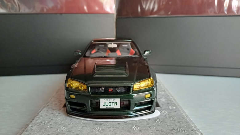 Nissan R34 Z Tune  Dark Green 661 by Motorhelix