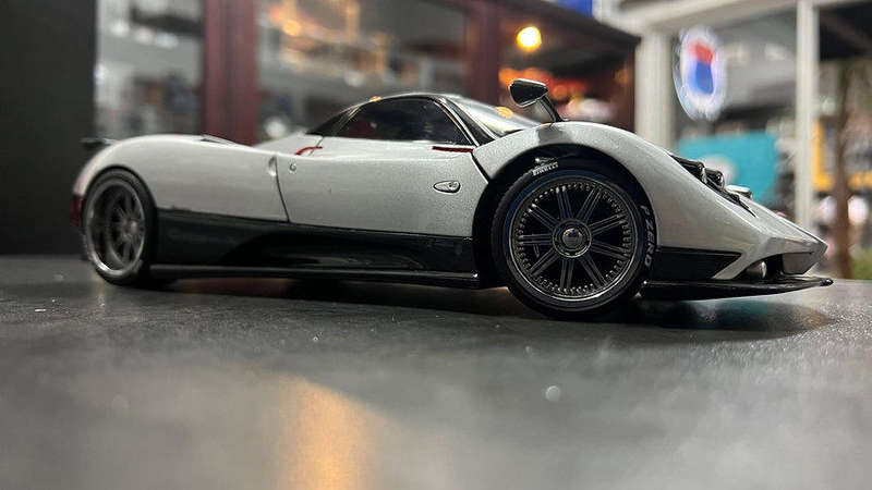 Pagani Zonda F - 2005 - Grigio Mercurio Street Version by Almost Real