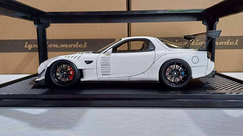 FEED Afflux GT3 (FD3S) White by Ignition Model