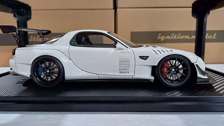 FEED Afflux GT3 (FD3S) White by Ignition Model