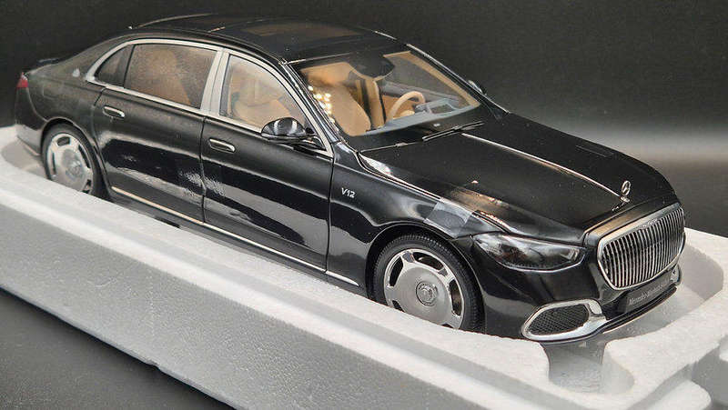 Mercedes-Maybach S-Class - 2021 - Obsidian By Almost Real