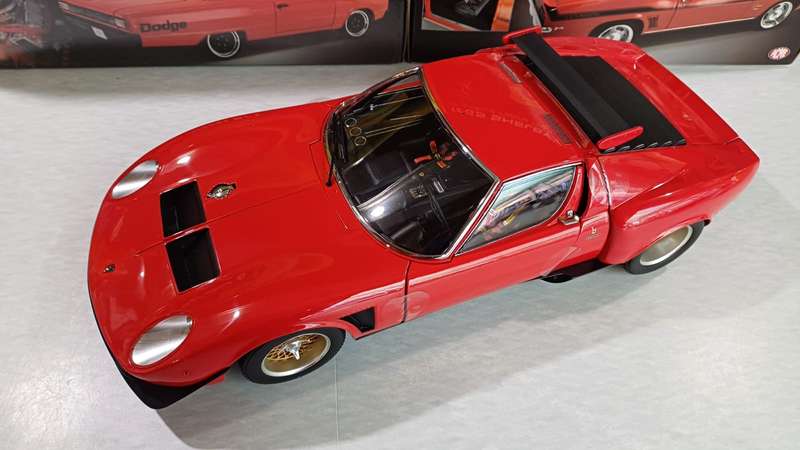 Lamborghini Miura SVR