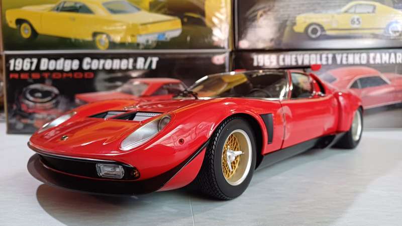 Lamborghini Miura SVR