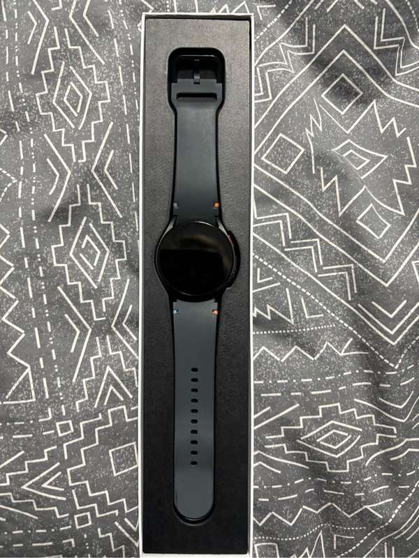 Samsung galaxy watch fe bluetooth