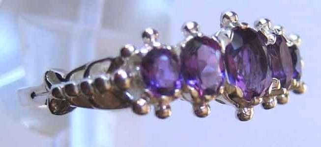 925 Sterling Silver Genuine  Amethysts Ring.