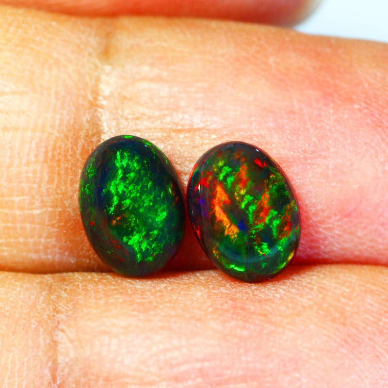 1.43 Ct.Topnotch Oval cut 8 x 6 mm Multi Color Play Black Fire Opal