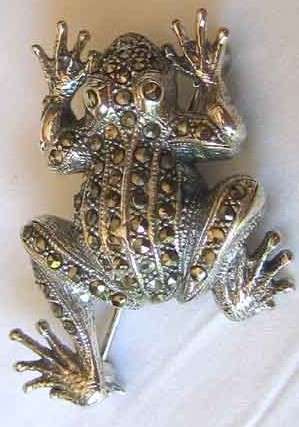 Silver and Marcasite big ` FROG ` Brooch