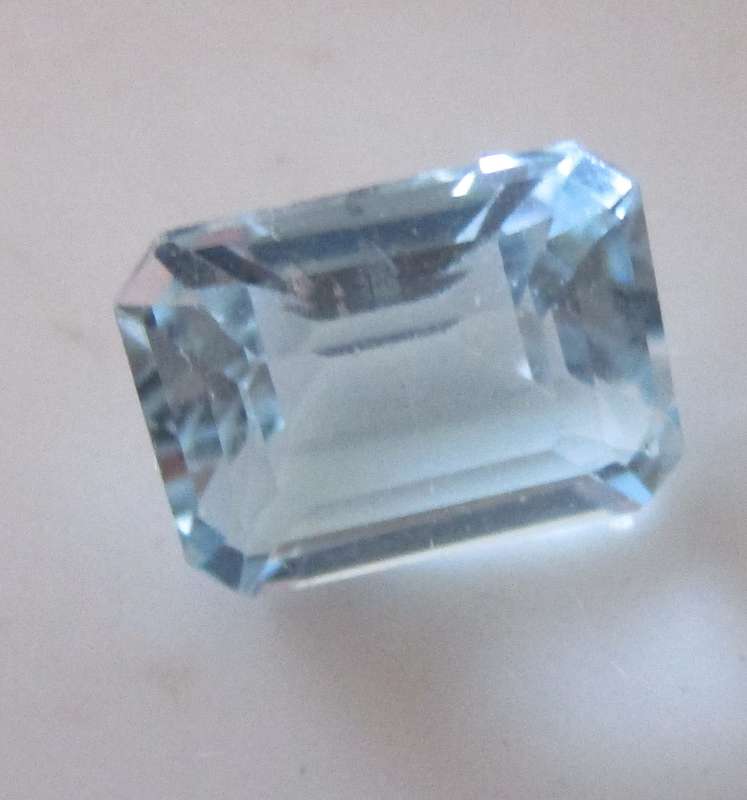 8.00x x 6.00 mm Emerald cut Aquamarine 1.38ct.
