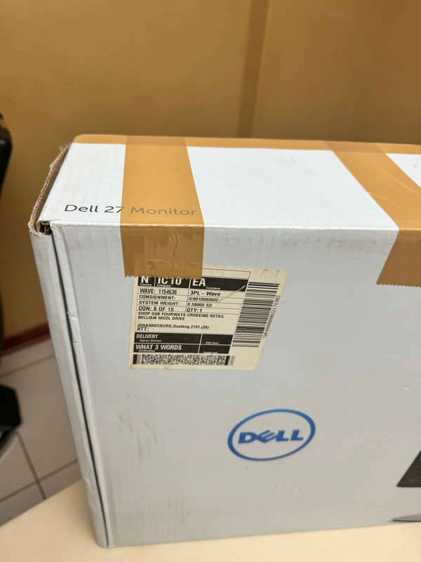 DELL SE2717H 27" FHD 1920 x 1080 IPS Monitor  Immaculate Condition