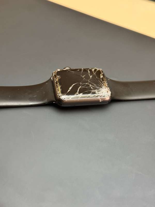 Apple Watch Series 1 42mm Aluminium Case PLZ READ!!!