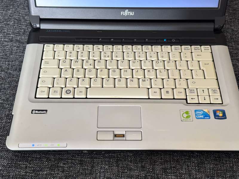 Fujitsu Lifebook S Series Intel Core i5