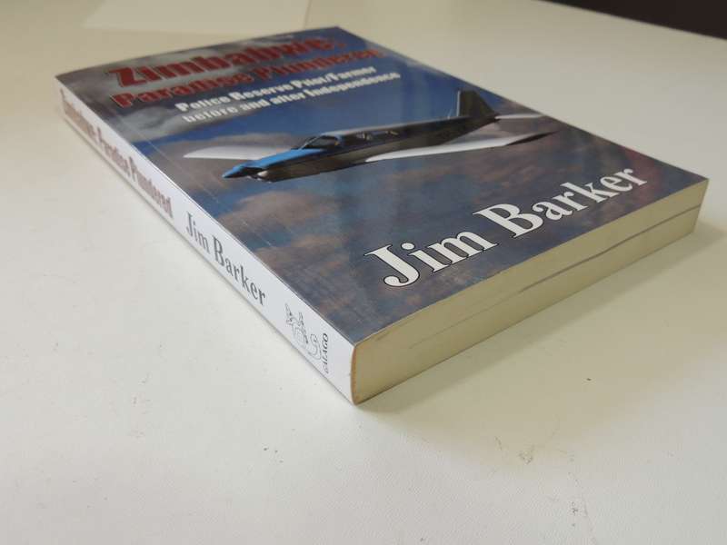Zimbabwe: Paradise Plundered - Police Reserve/Farmer Before And After Independence - Jim Barker