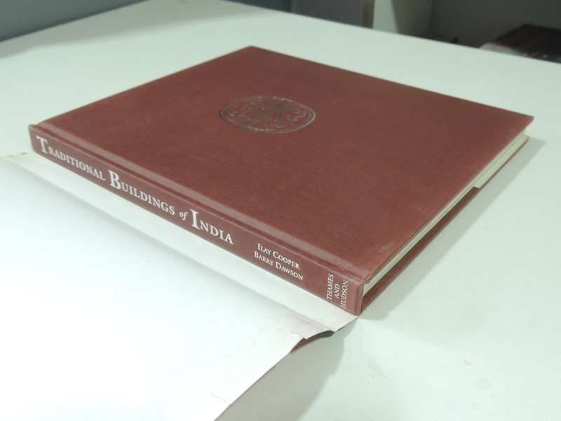 Traditional Buildings Of India - Ilay Cooper & Barry Dawson