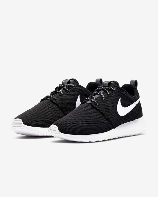 Nike Women's ROSHE ONE Black / Dark Grey / White 844994 002 Size UK 6 (SA 6)