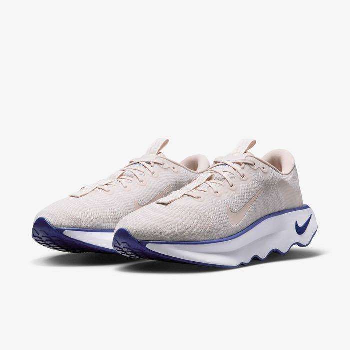 Nike Men`s Motiva Walking DV1237 103
