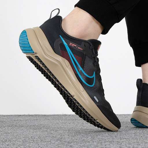 Nike Men`s DOWNSHIFTER 12 Smoke Grey/ Laser Blue DD9293 008 Size UK 10.5 (SA 10.5)