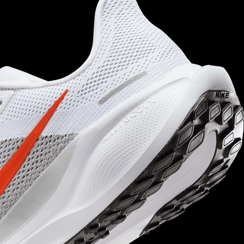 Nike Men's Air Zoom Pegasus 41  White/ Picante Red FD2722 108 Size UK 6/7/12 (SA 6/7/12)