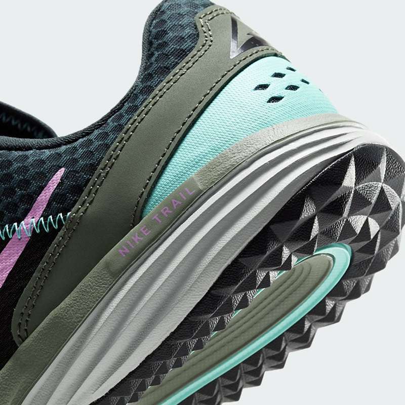 Nike Women's Juniper Trail Off Noir/Seaweed/Aurora CW3809 003 Size UK 5/6 (SA 5/6)
