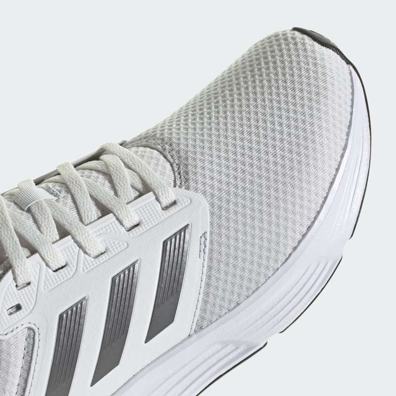 adidas Men`s Galaxy 6 Crystal White / Night Metallic / Scarlet IE1975 Size UK 11.5 (SA 11.5)
