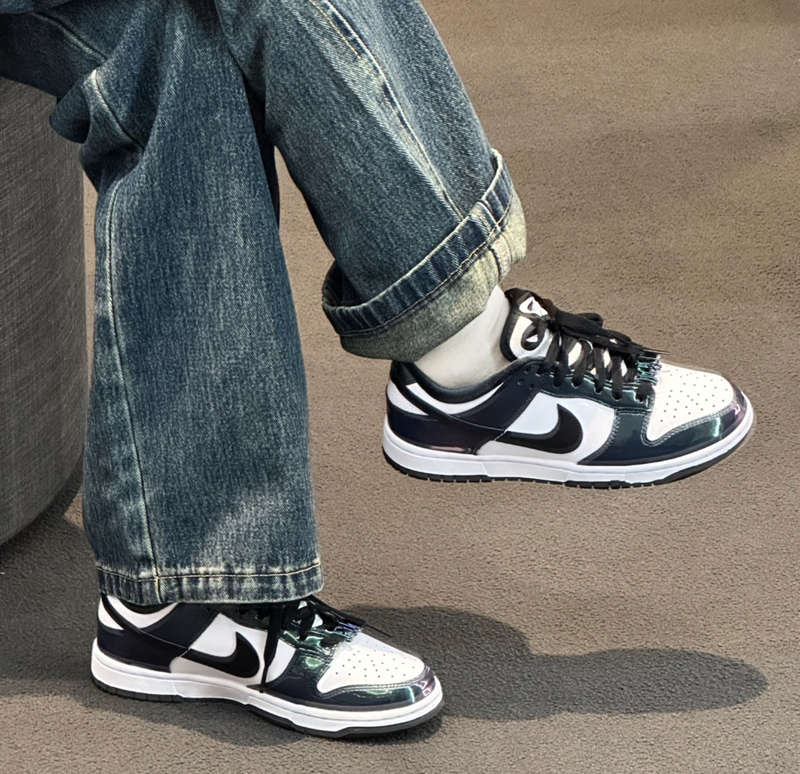 Nike UNISEX Dunk Low Special Edition "Just Do It Iridescent" Black/White FQ8143 001 Size UK 8 (SA 8)