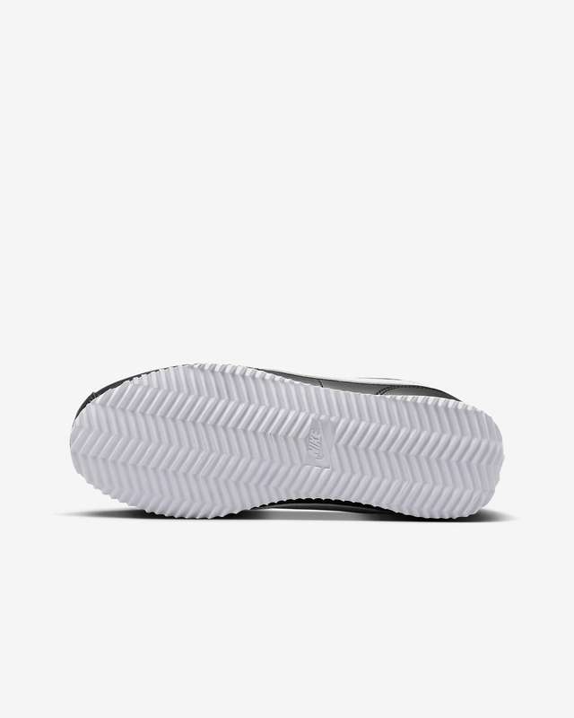 Nike kids UNISEX CORTEZ Black/ White  - Size UK 4