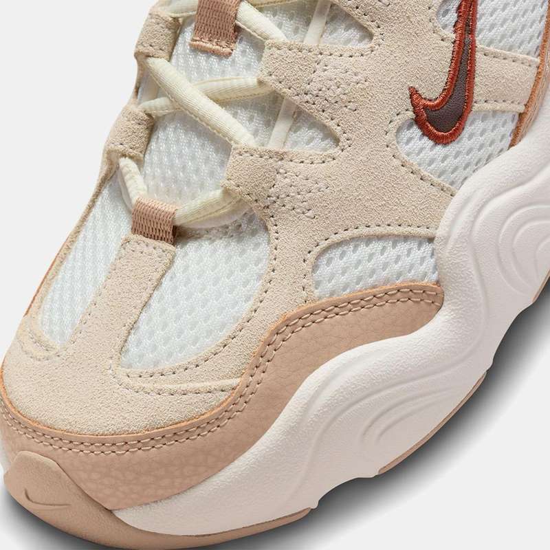 Nike Women's Tech Hera Cacao Wow/ Sail FV0981 100 Size UK 5/6 (SA 5/6)