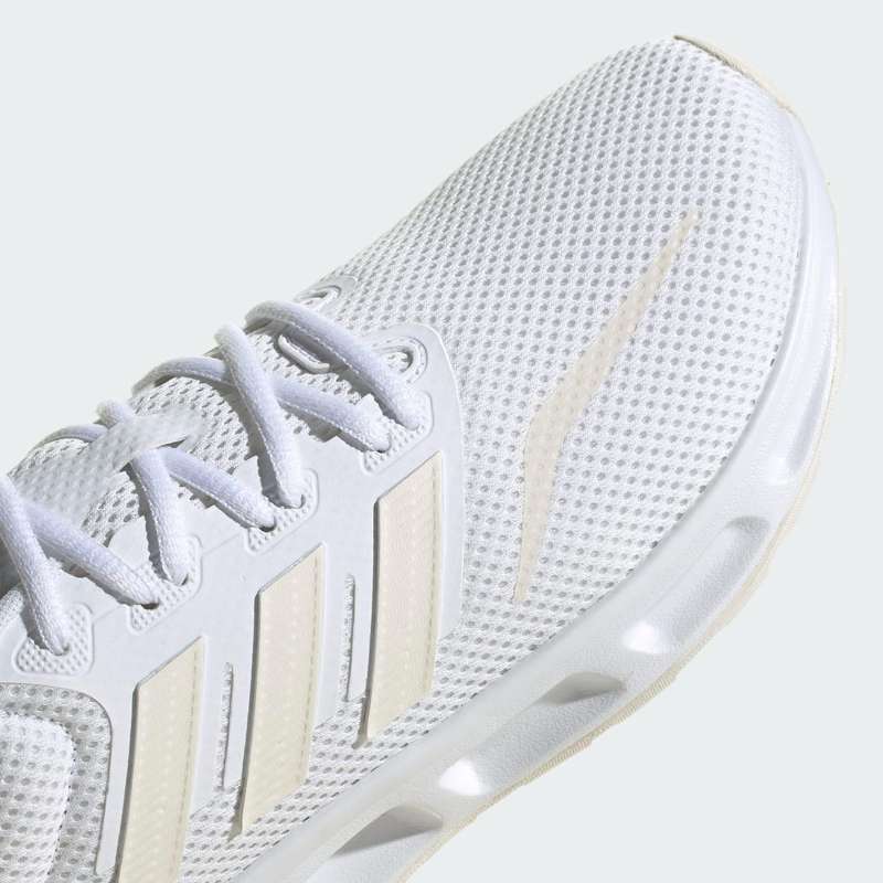 adidas Men`s Showtheway 2.0 Cloud White / Chalk White GY6346 Size UK 8 (SA 8)