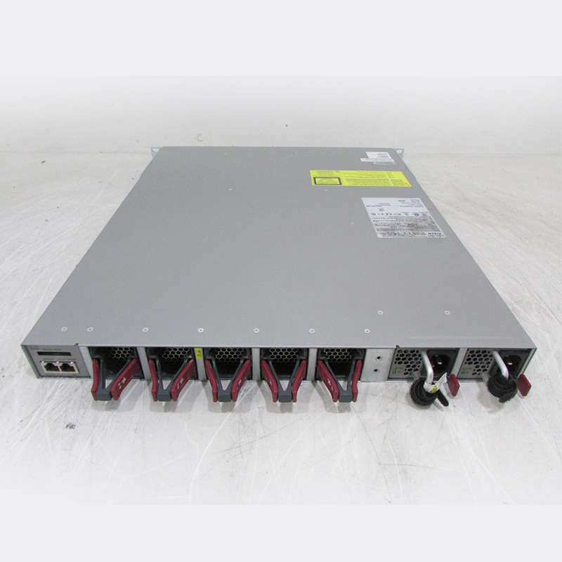 Cisco Catalyst 4500-X (WS-C4500X-16SFP+) Switch - 16x Port SFP+ 10G IP Base, Front-to-Back
